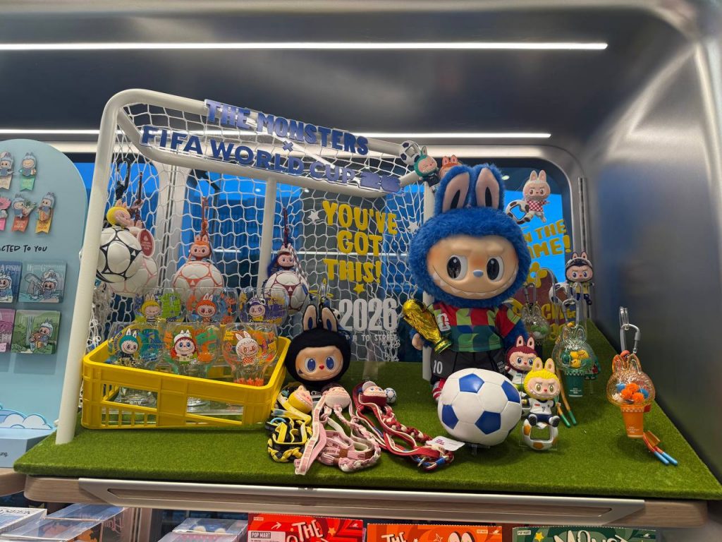 POP MART Reopens Today at Plaza Singapura with New Releases, Singapore Exclusives and Member Gifts POP MART Reopens Today at Plaza Singapura with New Releases, Singapore Exclusives and Member Gifts - Alvinology