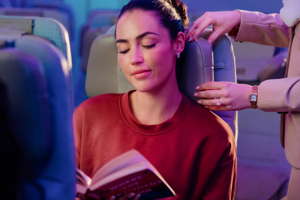 Emirates Introduces World's First U-Dream Headrest to Elevate Economy Class Comfort - Alvinology