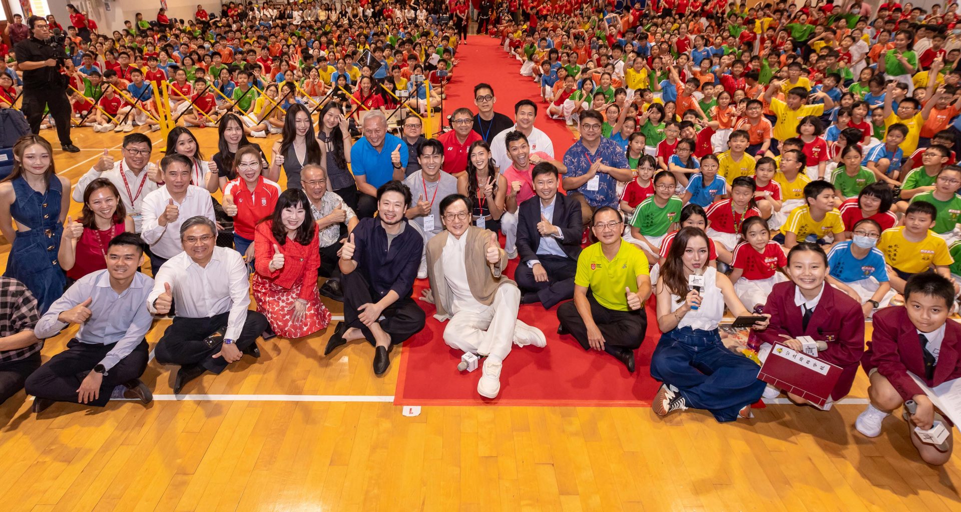 Jackie Chan Inspires Young Wushu Athletes at Surprise Visit to Pei Chun Public School - Alvinology