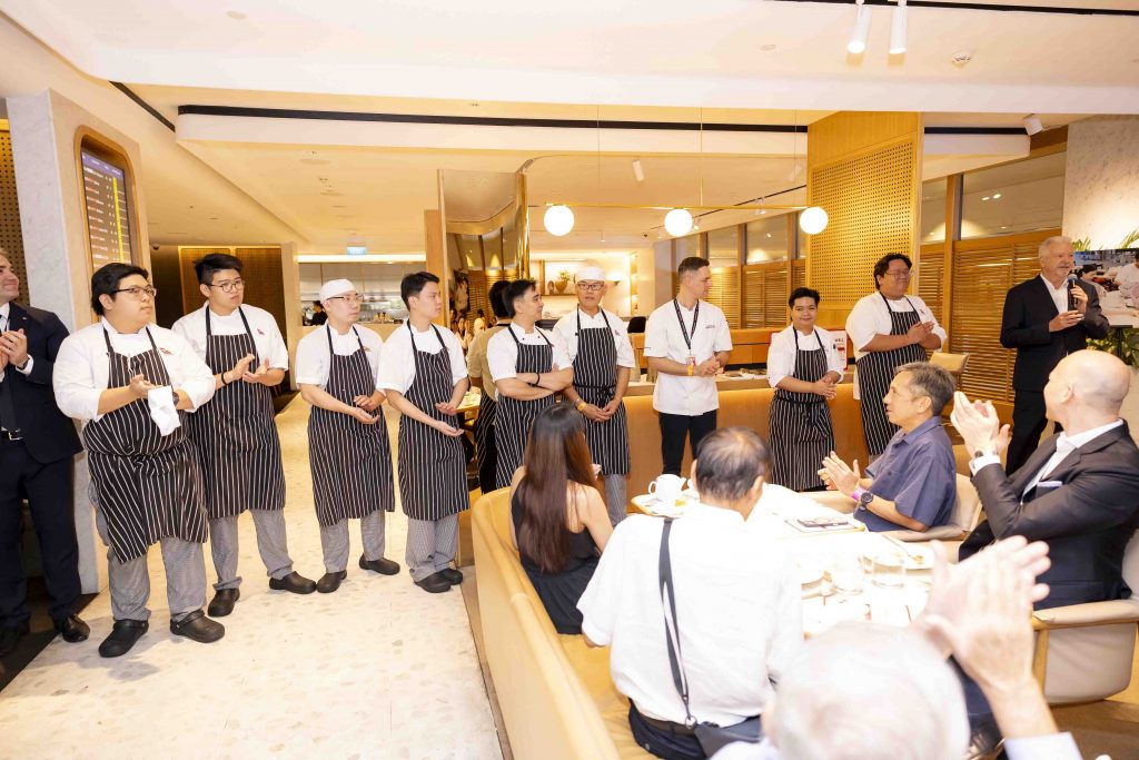 Qantas Honours Singapore's Legendary Fatty's Restaurant by Bringing Signature Dishes to Changi Lounges - Alvinology