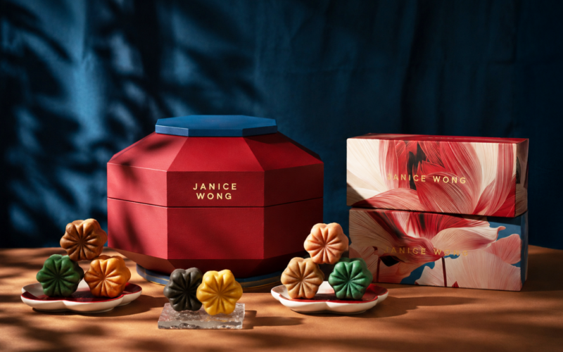 These Hand-Painted Chocolate Mooncakes from Janice Wong's New Collection Might Be the Prettiest You'll See This Mid-Autumn - Alvinology