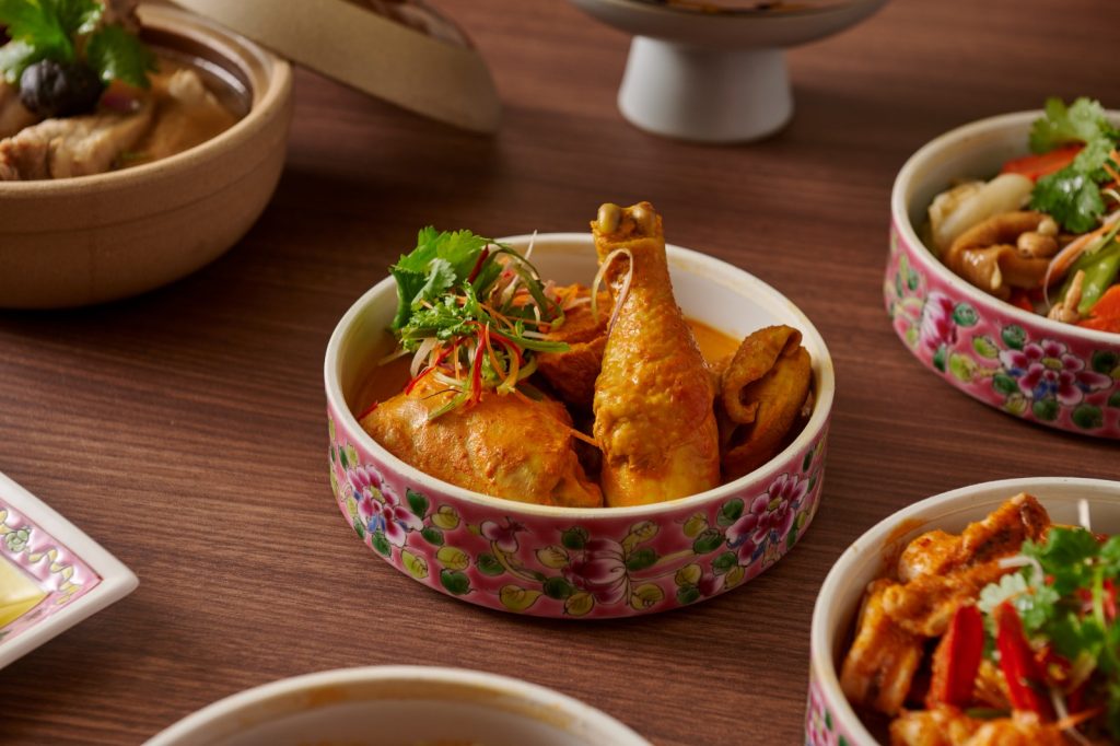 [Review] Town Restaurant Delivers An Authentic Peranakan Feast With Li Nan Xing (李南星) - Alvinology