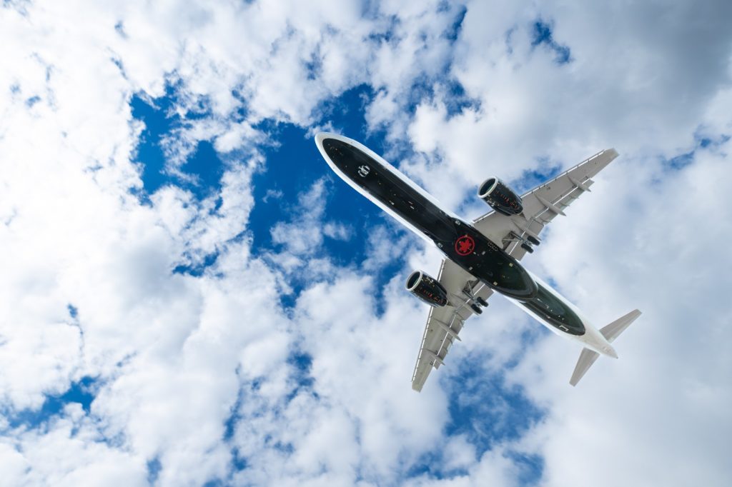 Air Canada Celebrates Two Years of Direct Singapore to Vancouver Flights, Unveils Next Generation Glowing Hearted Cabins - Alvinology