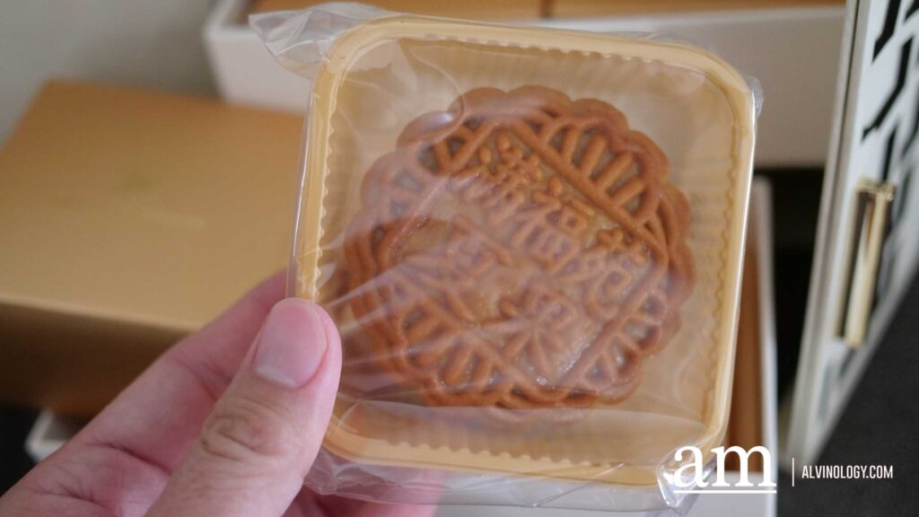 Singapore Mooncake Guide 2026: 14 Mooncake Collections Worth Trying This Mid-Autumn Singapore Mooncake Guide 2026: 14 Mooncake Collections Worth Trying This Mid-Autumn - Alvinology
