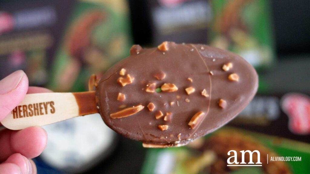 F&N MAGNOLIA HERSHEY'S Launches New Matcha Almond Stick Ice Cream In Singapore F&N MAGNOLIA HERSHEY'S Launches New Matcha Almond Stick Ice Cream In Singapore - Alvinology