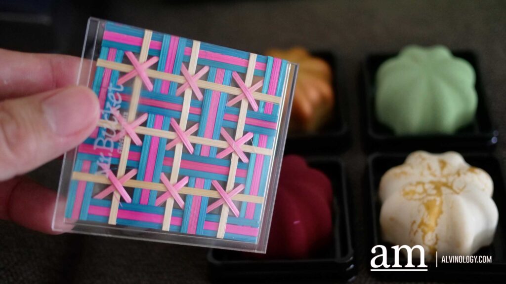 Singapore Mooncake Guide 2026: 14 Mooncake Collections Worth Trying This Mid-Autumn Singapore Mooncake Guide 2026: 14 Mooncake Collections Worth Trying This Mid-Autumn - Alvinology