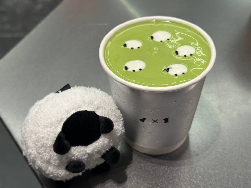 Cat Foam, Matcha Sheep and Thai Milk Tea? China's Viral BlackTree Opens First Overseas Store at 313@somerset - Alvinology