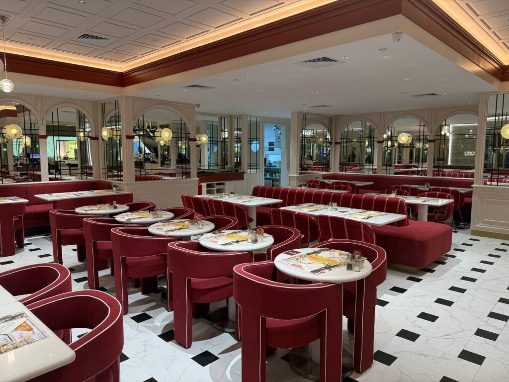 PAUL's First Maison PAUL Flagship Café Opens At Paragon With New French Bistro Dishes And Exclusive Pastries - Alvinology