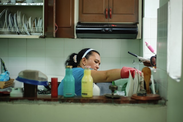 7 Important Steps for Domestic Helper Onboarding in Singapore - Alvinology
