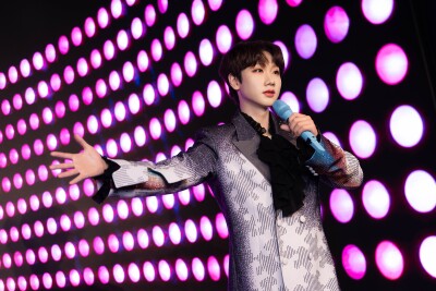 Silence Wang Wax Figure Arrives at Madame Tussauds Hong Kong - Alvinology