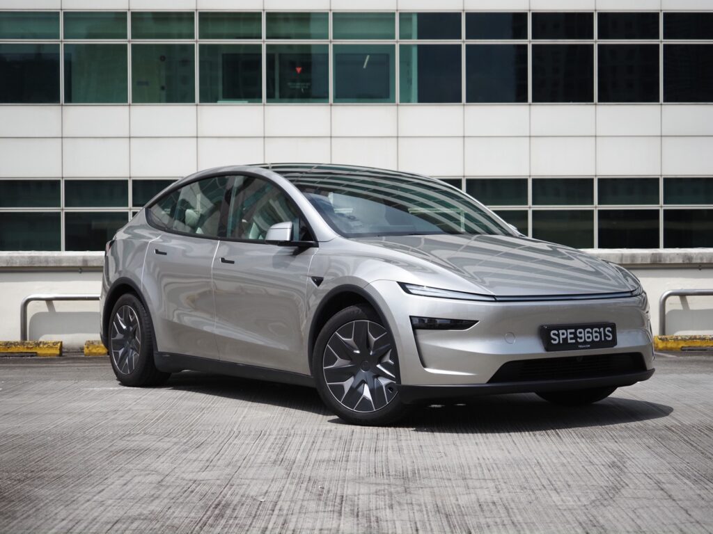 [Car Review] Tesla Model Y L - The Tesla Big Families Have Been Waiting For - Alvinology