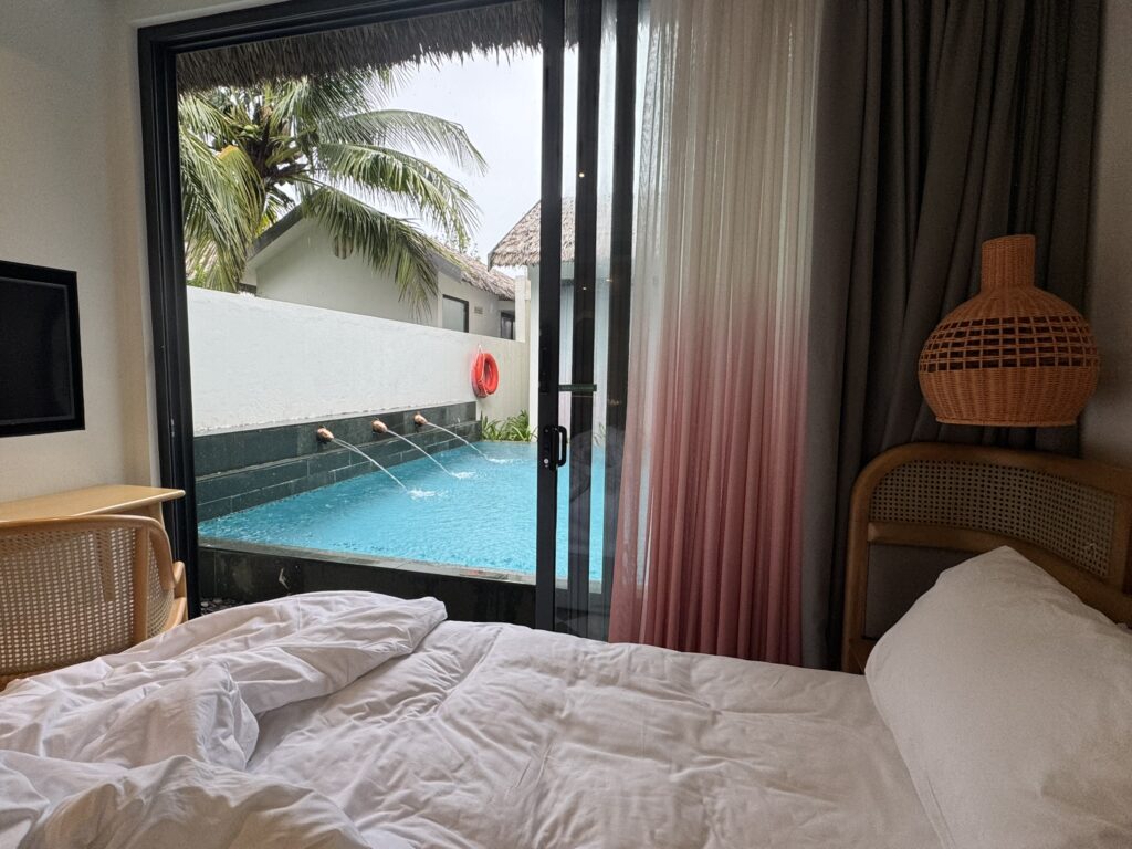 Where to Stay in Phu Quoc? We Checked Out 4 Different Luxury Resort Hotels - Alvinology