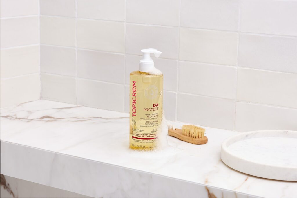 Topicrem Launches Two New Shower Oils for Dry and Sensitive Skin in Singapore Topicrem Launches Two New Shower Oils for Dry and Sensitive Skin in Singapore - Alvinology
