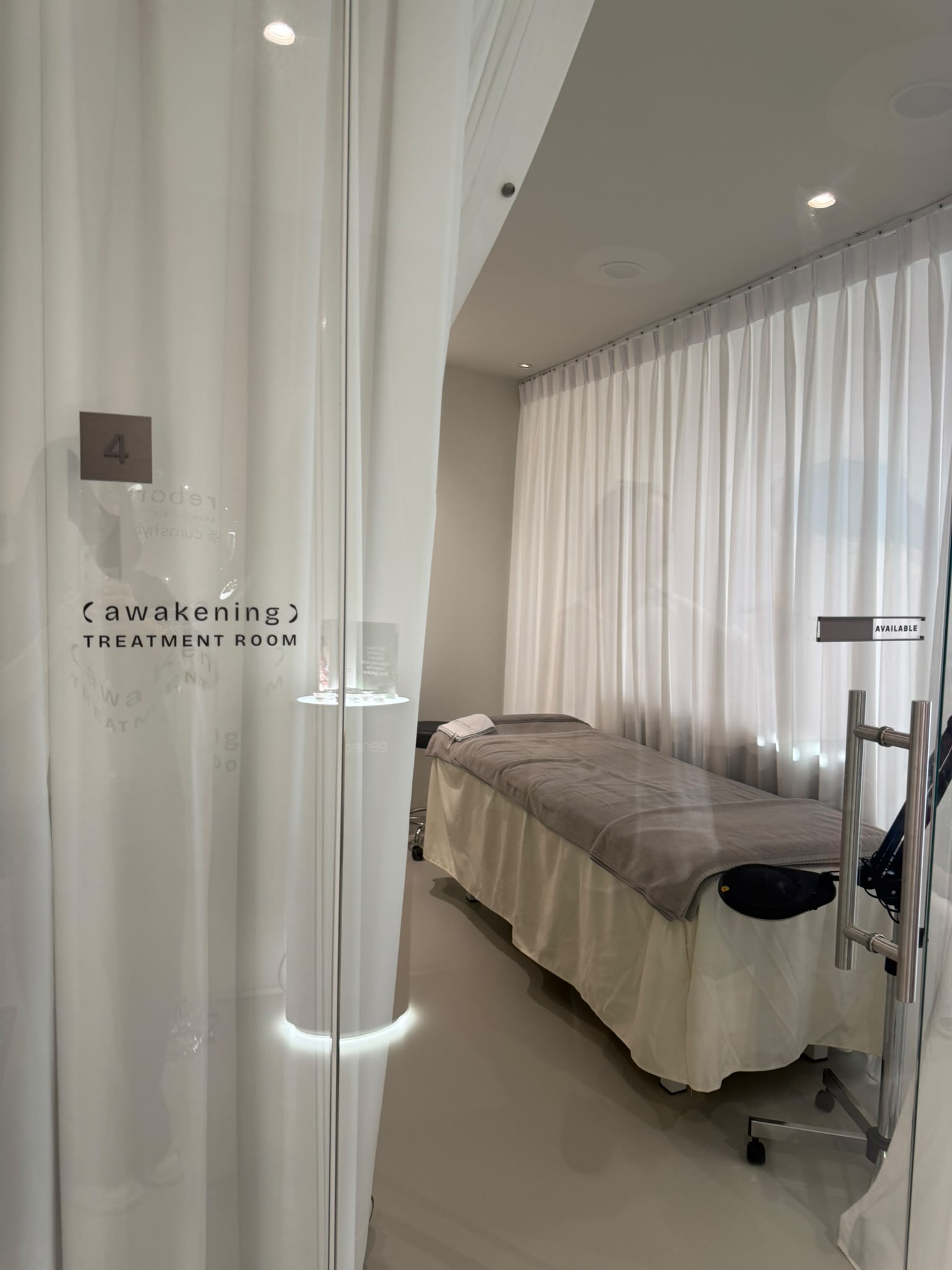 Injecting Human Skin Into Skin: Reborn Skin Clinic Introduces RE20 and RE20 Fine Injecting Human Skin Into Skin: Reborn Skin Clinic Introduces RE20 and RE20 Fine - Alvinology