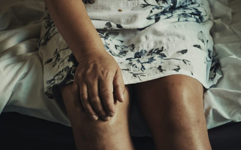 The Weekend Warrior’s Guide to Not Wrecking Your Knees in Singapore - Alvinology