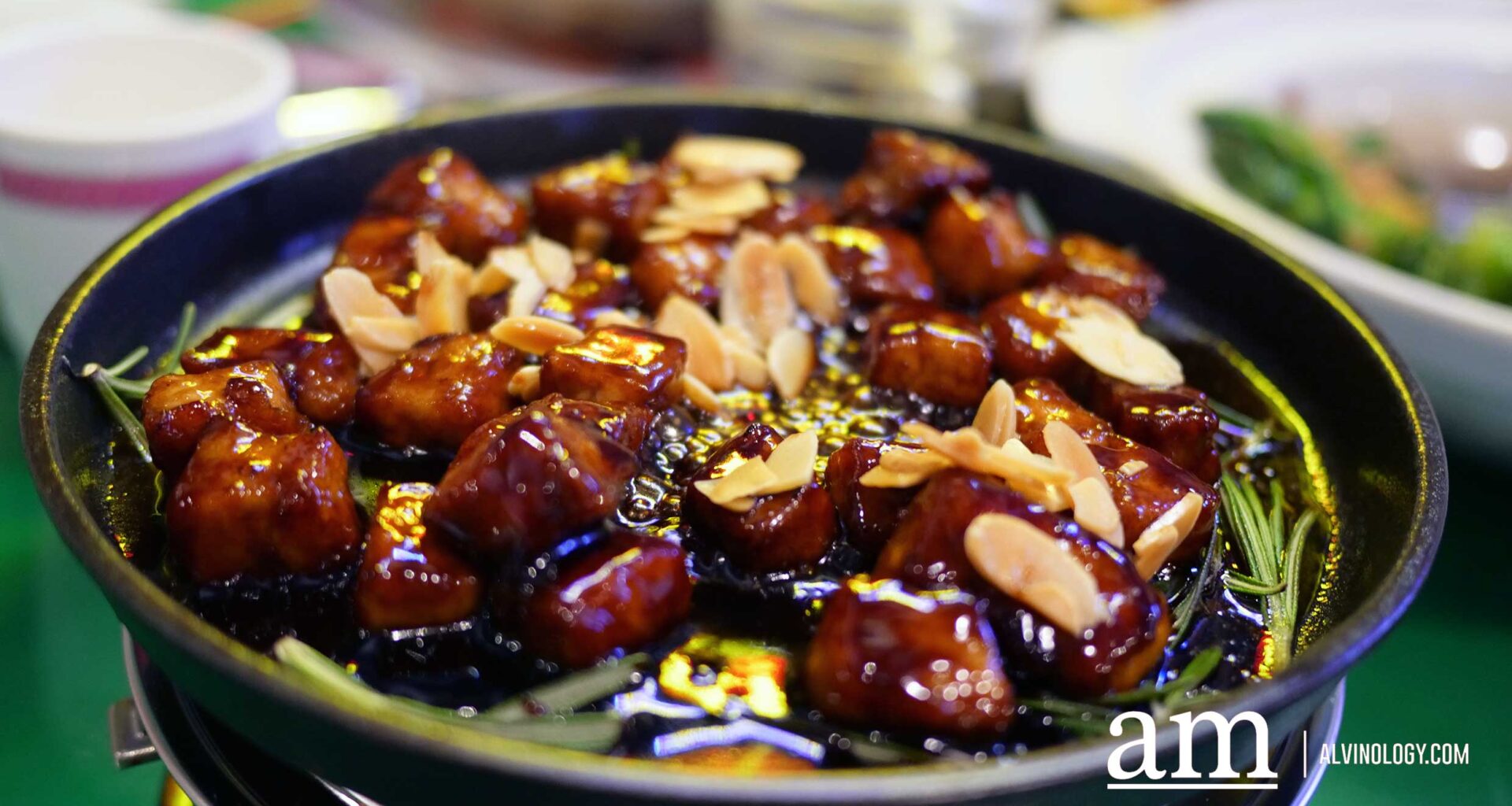 [Review] HEY KEE HK Seafood and Meat Co Elevate Cantonese Classics with Montrak Jeju Pork - Alvinology