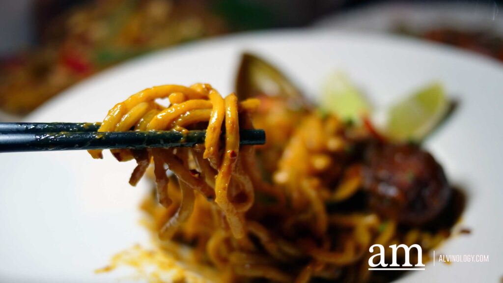 [Review] Kin-Nomi Brings Japanese Precision and Thai Boldness Together in One Fun Chinatown Izakaya - Alvinology