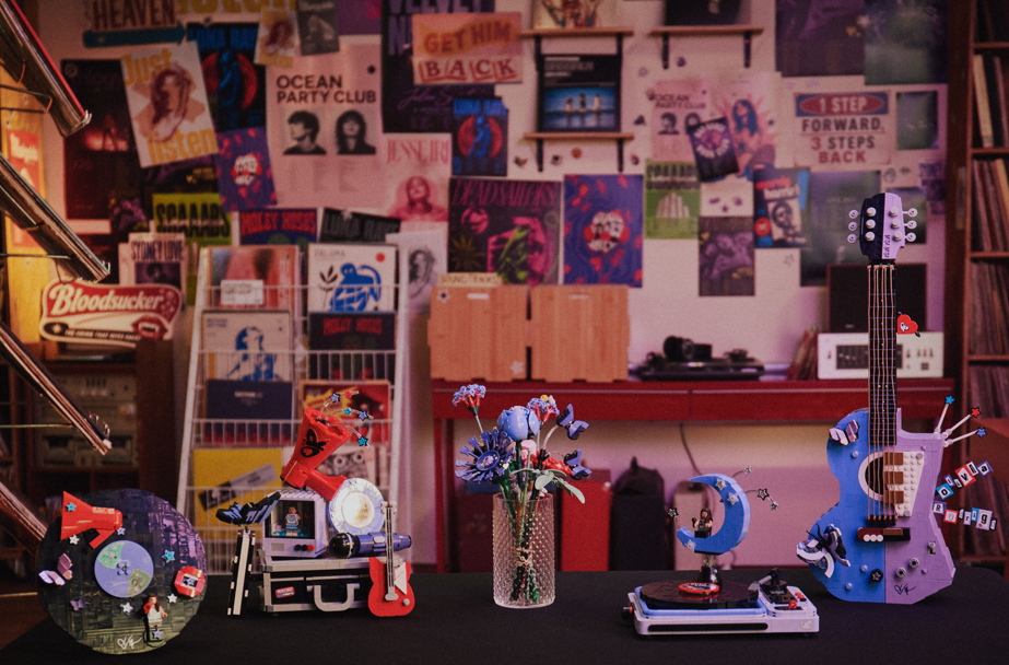 LEGO Group Teams Up with Olivia Rodrigo for Exclusive Collectible Collection and Singapore Fan Experience LEGO Group Teams Up with Olivia Rodrigo for Exclusive Collectible Collection and Singapore Fan Experience - Alvinology