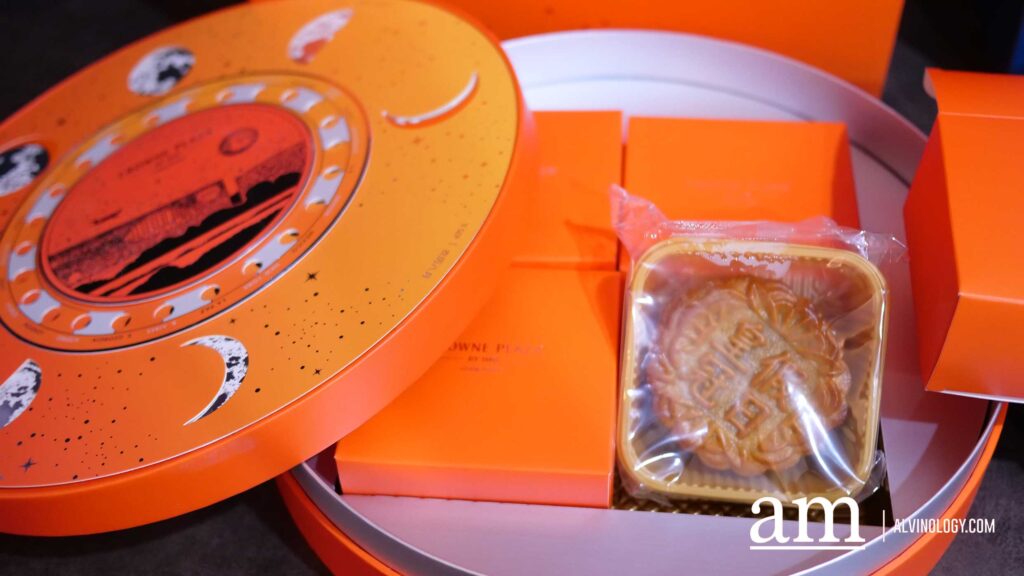 Singapore Mooncake Guide 2026: 14 Mooncake Collections Worth Trying This Mid-Autumn Singapore Mooncake Guide 2026: 14 Mooncake Collections Worth Trying This Mid-Autumn - Alvinology