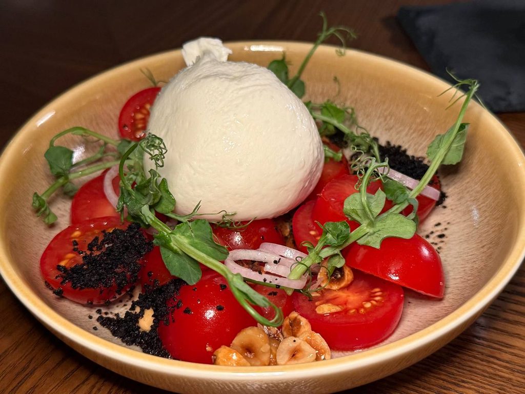 [Review] Viva Lavender Puts An Asian Spin On European Cuisine With Wood-Fired Meats And More - Alvinology