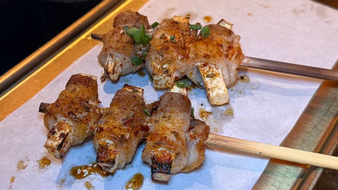 Experience the Authentic Taste of TANYU’s Seven Treasures with the Return of Pig’s Blood Experience the Authentic Taste of TANYU’s Seven Treasures with the Return of Pig’s Blood - Alvinology