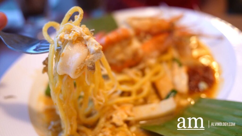 [Review] From Jumbo Blue Prawn Hokkien Mee to Muah Chee Waffles: Swensen's Delights with Reimagined Local Classics for SG61 - Alvinology