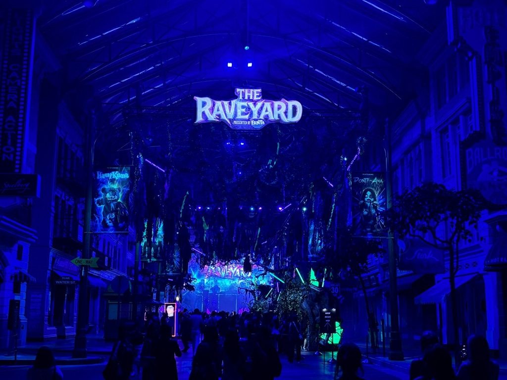 Halloween Horror Nights 2026 Singapore: The Ultimate Guide to Surviving USS HHN 14 - Alvinology