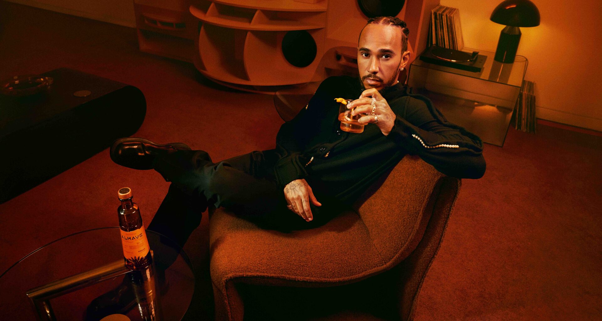 Lewis Hamilton Brings +44 and Almave to Southeast Asia with Marina Bay Sands - Alvinology