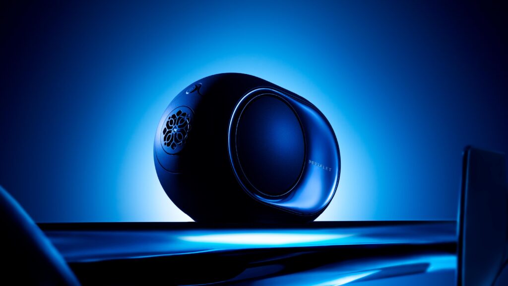 Devialet Unveils Phantom Ultimate 98 dB in New Pulse Blue Finish, Fronted by F1 Driver Isack Hadjar - Alvinology