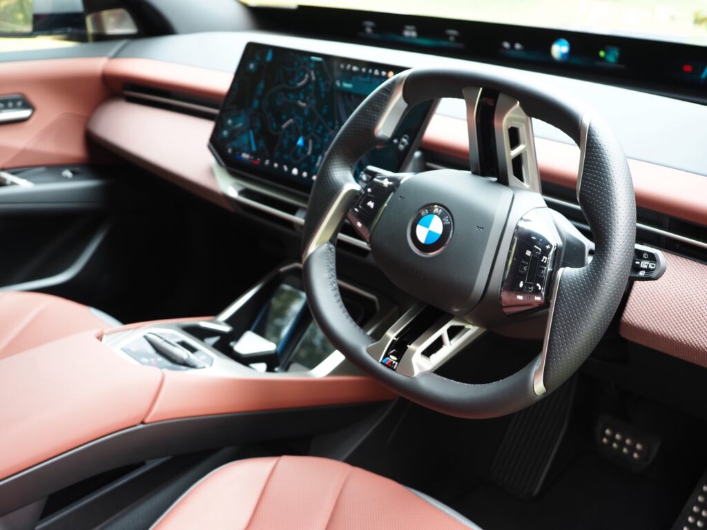 [Review] BMW iX3 50 xDrive (Neue Klasse): New Class - Alvinology
