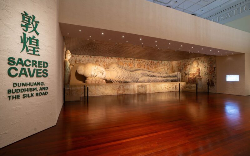 Sacred Caves Brings Life Size Mogao Cave Reproductions to Singapore for the First Time - Alvinology