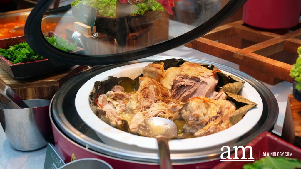 [Review] CLOVE’s Taste of Korea Buffet Brings Korean BBQ, Bossam and Street Food to Swissôtel The Stamford - Alvinology
