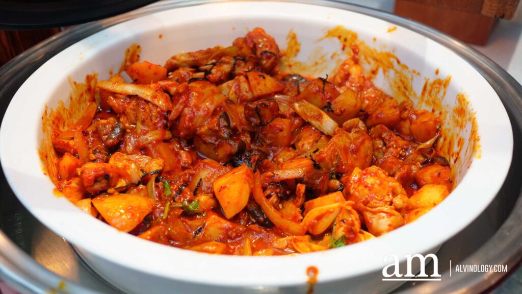 [Review] CLOVE’s Taste of Korea Buffet Brings Korean BBQ, Bossam and Street Food to Swissôtel The Stamford - Alvinology