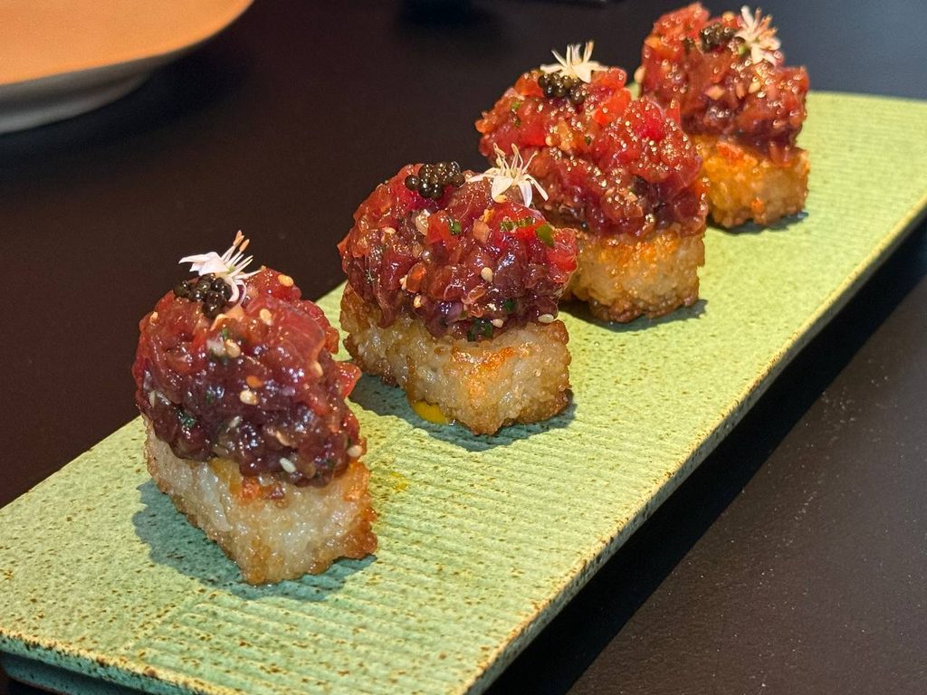 If You Love Ordering A Bit Of Everything, You’ll Like AO, Claymore’s Newest Dinner Spot - Alvinology