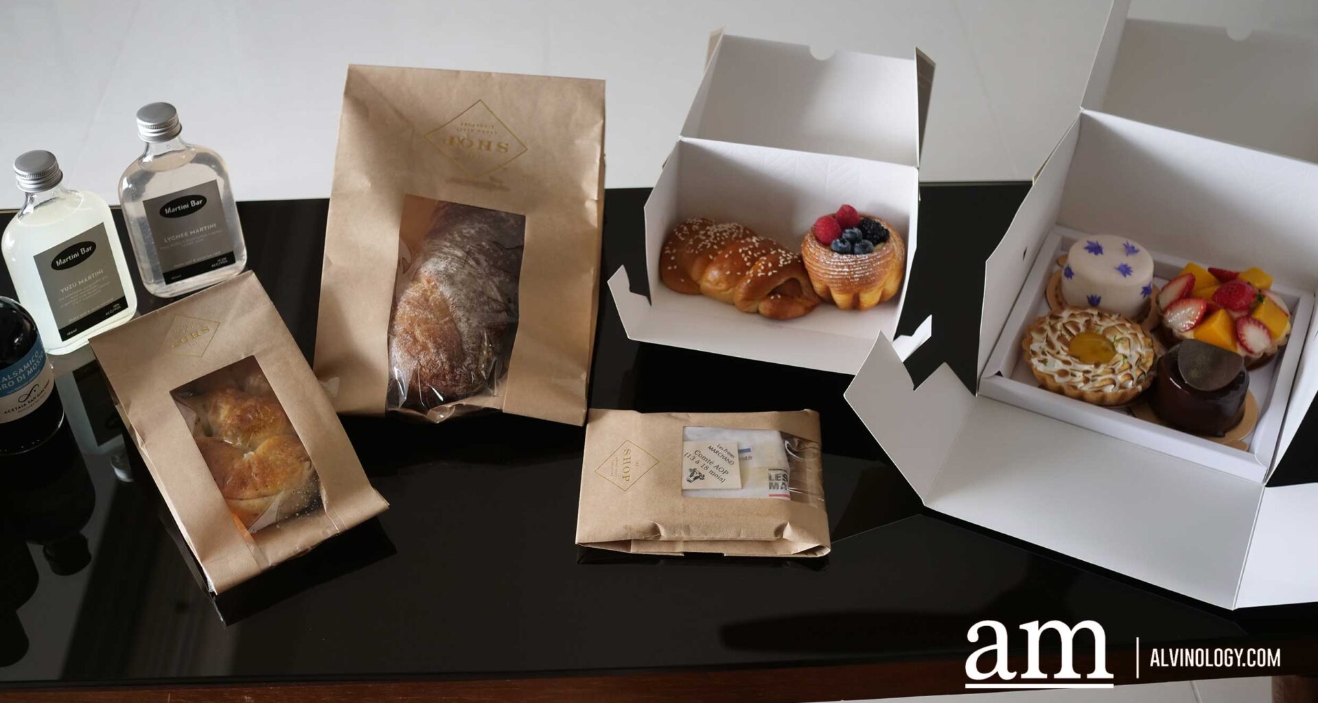 [Review] The Shop at Grand Hyatt Singapore: Cakes, Bakes, Martinis and Gourmet Treats to Take Home - Alvinology