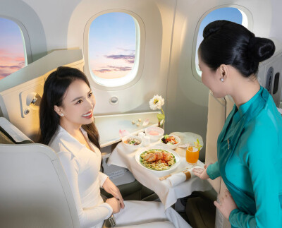 Vietnam Airlines becomes first Asian airline to win World’s Best Culinary Airline - Alvinology