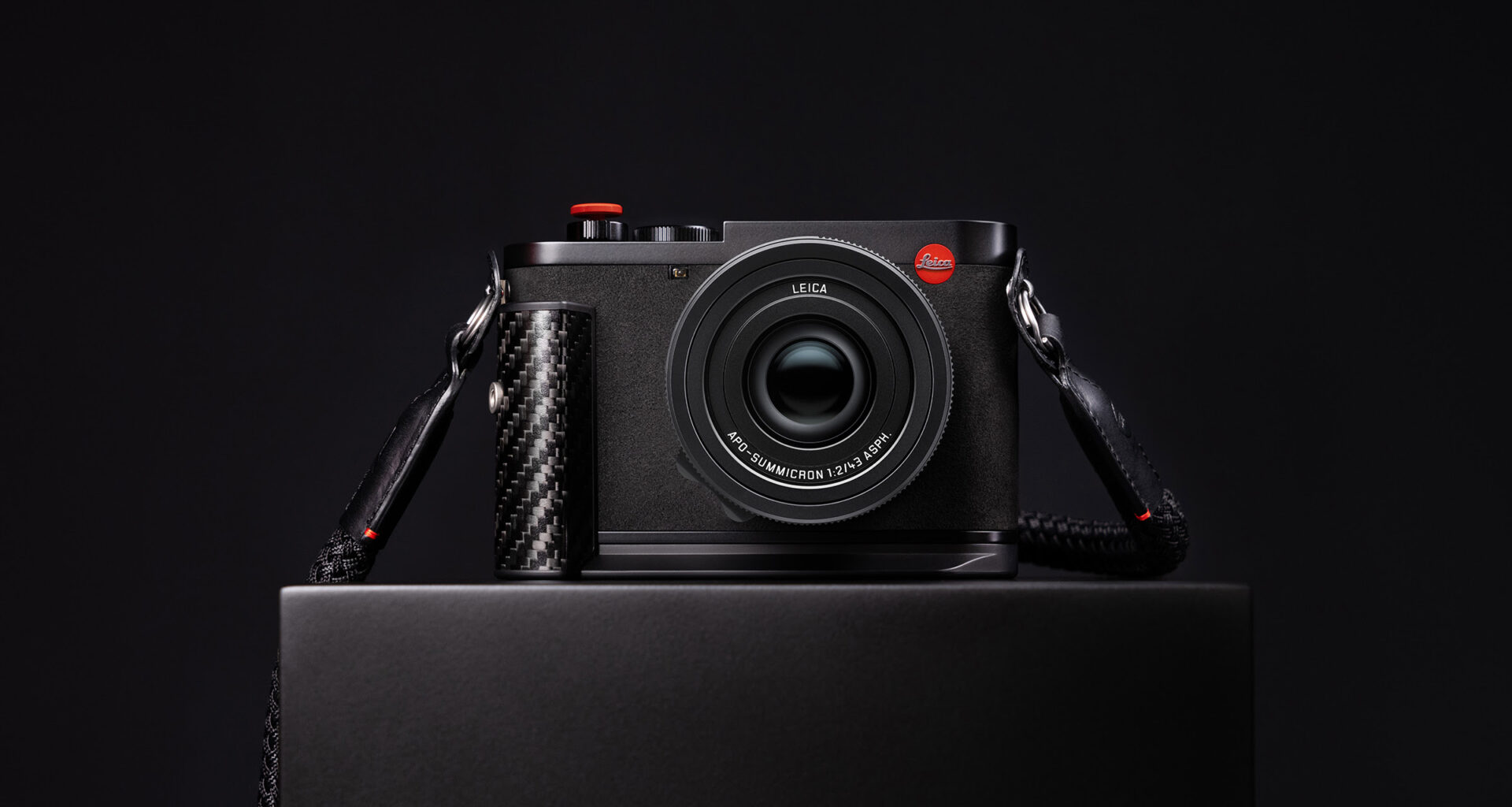 Leica and Formula 1 Unveil Q3 43 Special Edition Camera in Singapore Priced at S$12,590 - Alvinology