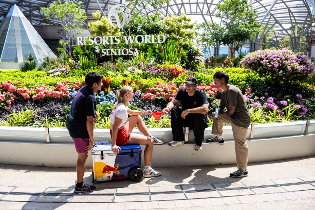 Red Bull Freerunners Race 90 Feet Above Resorts World Sentosa in High Altitude Challenge - Alvinology