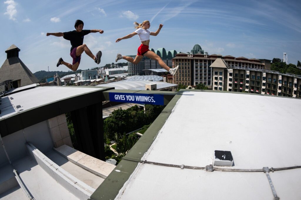 Red Bull Freerunners Race 90 Feet Above Resorts World Sentosa in High Altitude Challenge - Alvinology