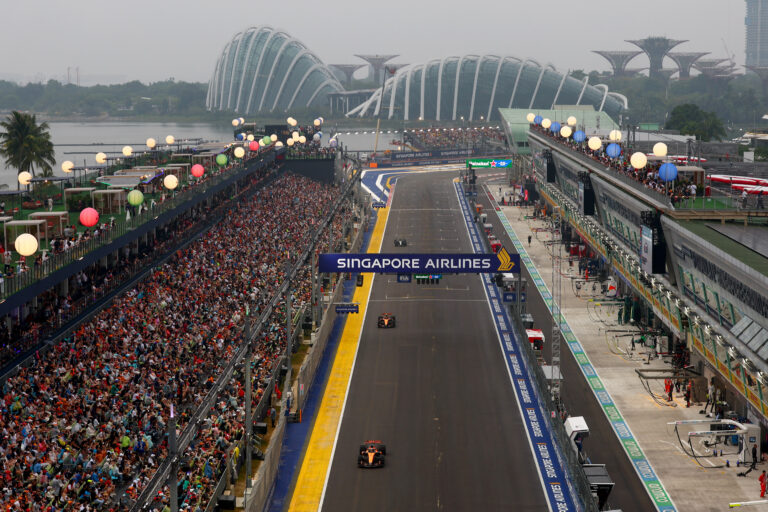 Singapore F1 Grand Prix 2026 Draws 301,294 Fans for Second Highest Attendance on Record - Alvinology
