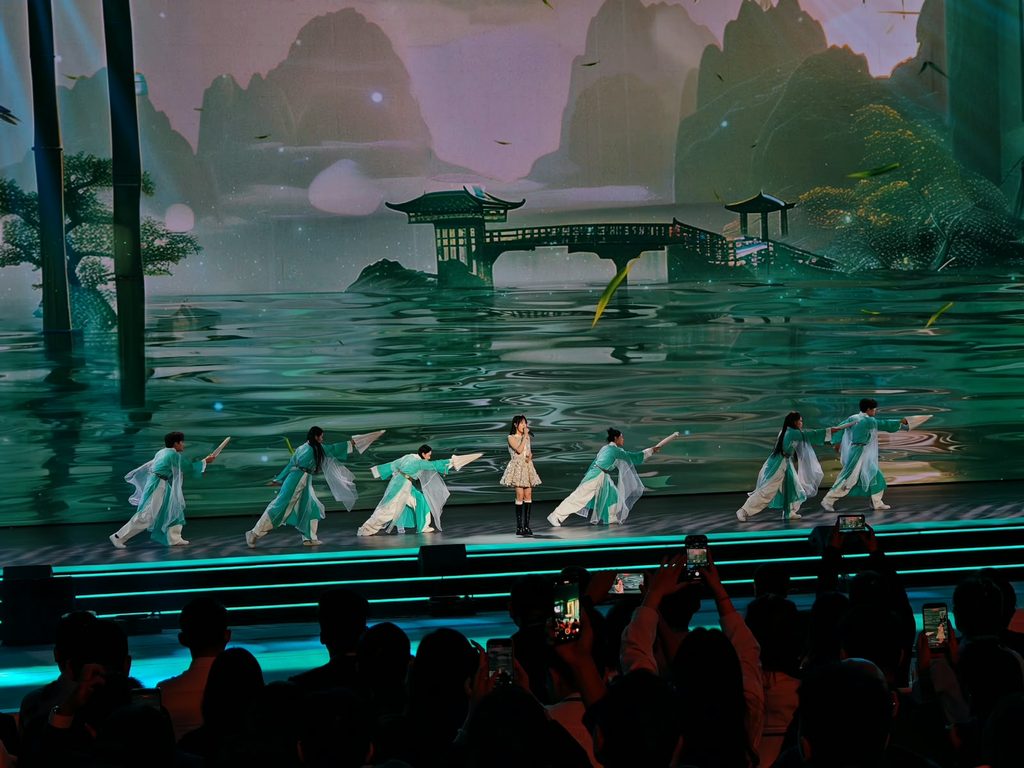 VOYAH DREAM 9 Makes Global Debut in Beijing, Bringing Chinese Luxury to the Premium MPV Market - Alvinology