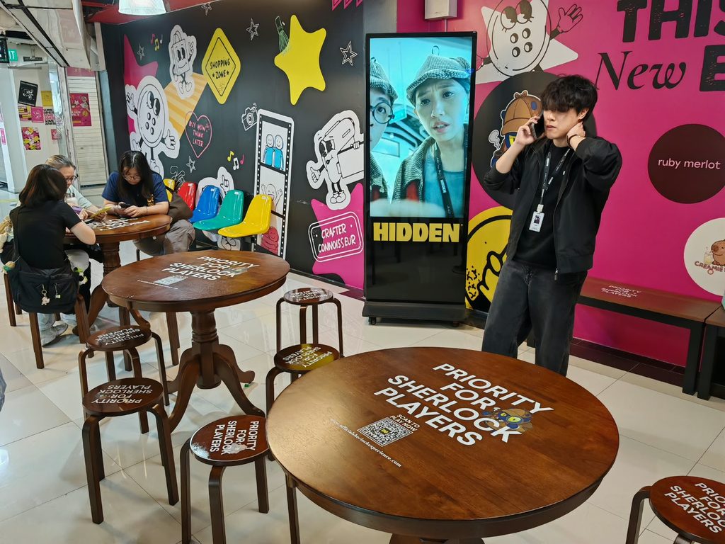 [Game Review] A Study in Red: The Official Sherlock Experience - This Sherlock Holmes mystery turns Bugis into one giant crime scene - Alvinology