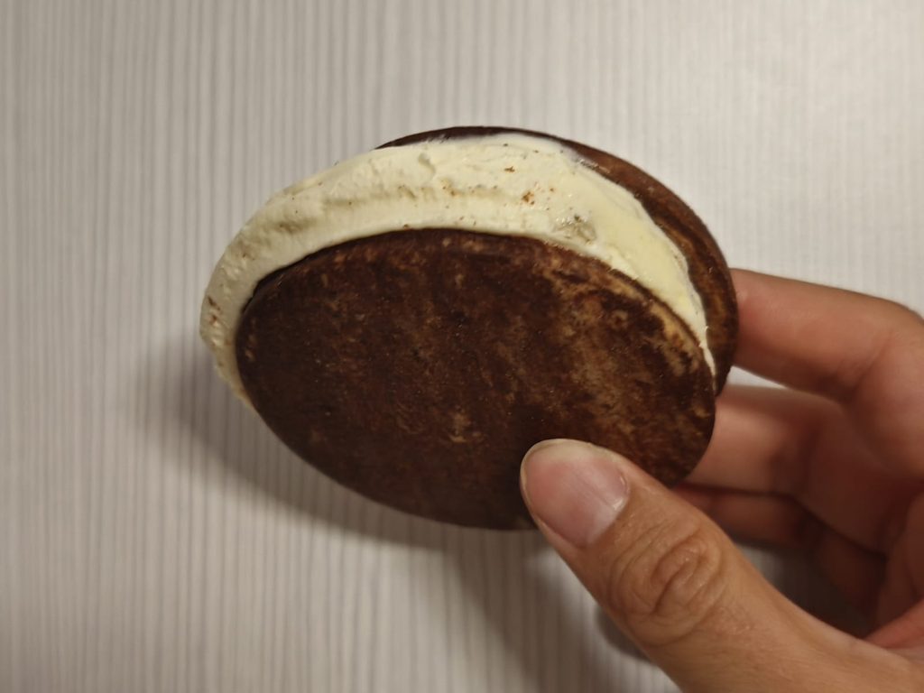 Ben & Jerry’s Cookie Dough Ice Cream Sandwich is Now Available in Singapore Ben & Jerry’s Cookie Dough Ice Cream Sandwich is Now Available in Singapore - Alvinology