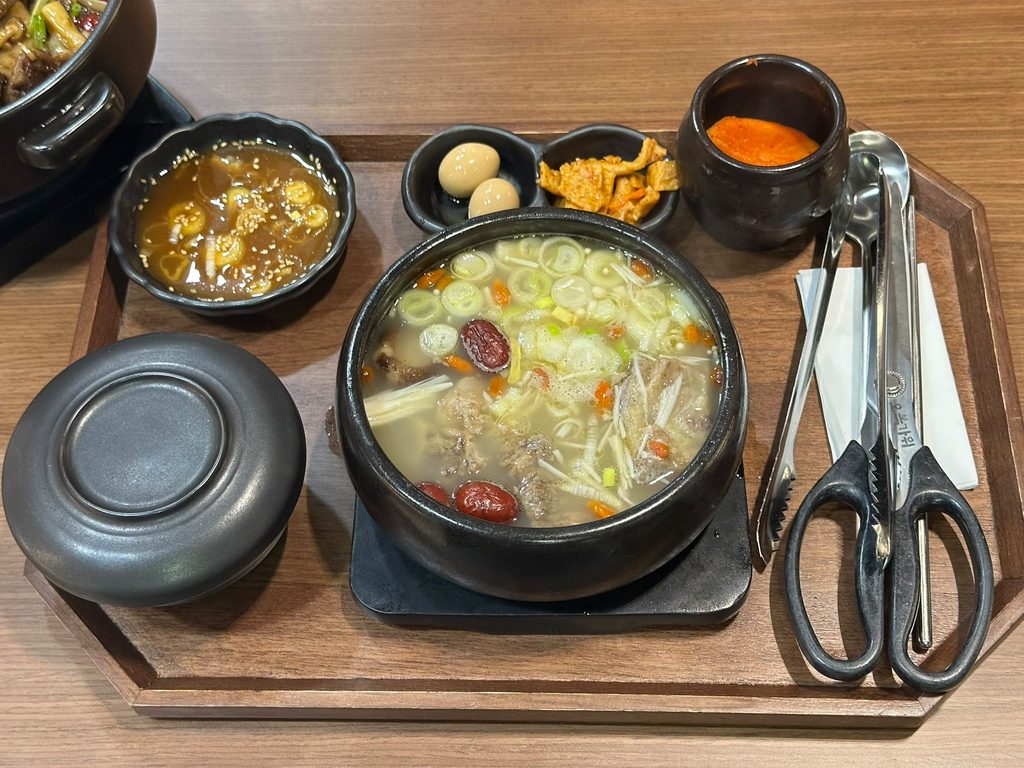 [Review] Onggii Opens 3rd Outlet at Square 2, Brings Korean Comfort Food like Gomtang and Galbi Jjim to Novena - Alvinology