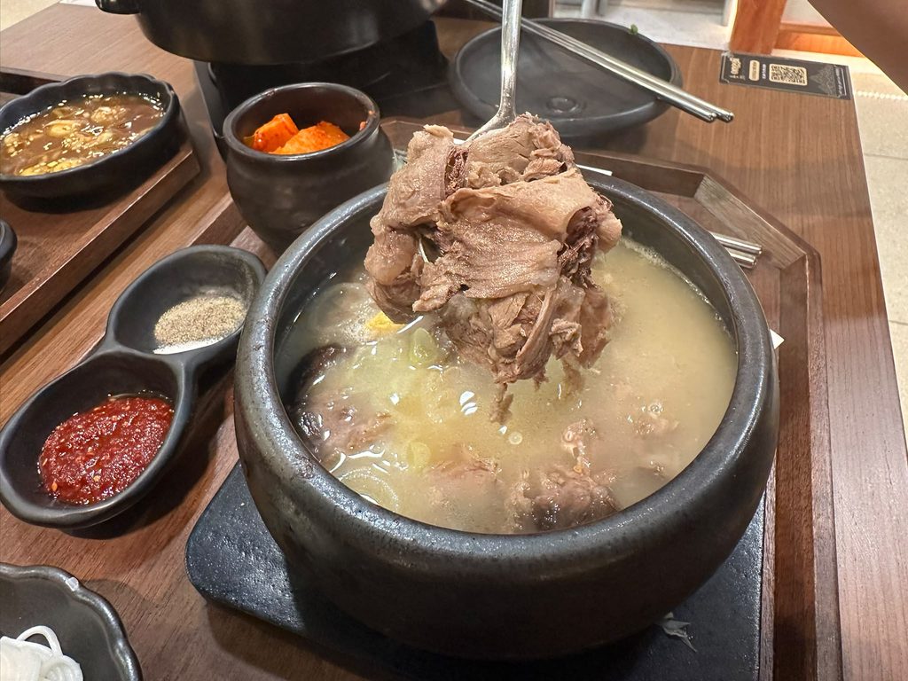 [Review] Onggii Opens 3rd Outlet at Square 2, Brings Korean Comfort Food like Gomtang and Galbi Jjim to Novena - Alvinology