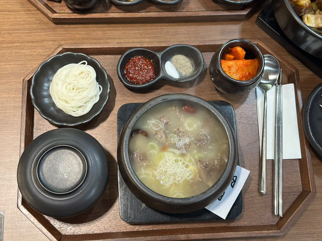 [Review] Onggii Opens 3rd Outlet at Square 2, Brings Korean Comfort Food like Gomtang and Galbi Jjim to Novena - Alvinology