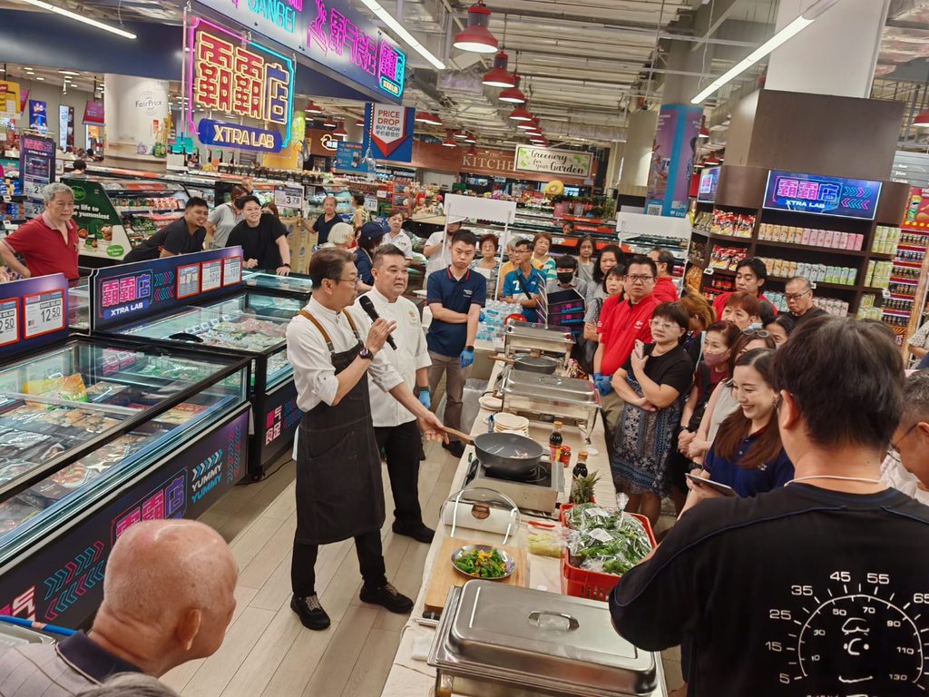 FairPrice Xtra’s Second Xtra Lab Opens at AMK Hub With Food Tastings, Games and Exclusive Deals - Alvinology