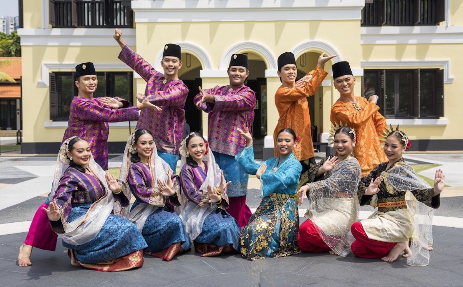 Singapore Joins Regional Bid to Get Zapin Inscribed on UNESCO Intangible Cultural Heritage List - Alvinology