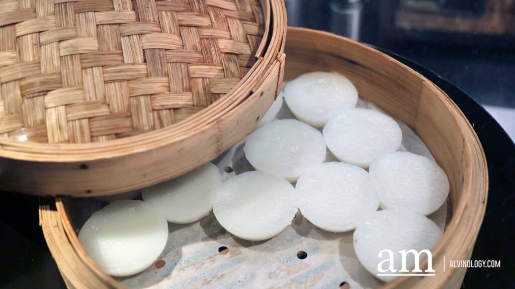 [Review] Curry On! Opus Bar and Grill Teams Up with Old Chang Kee for a Nostalgic Sunday Buffet - Alvinology
